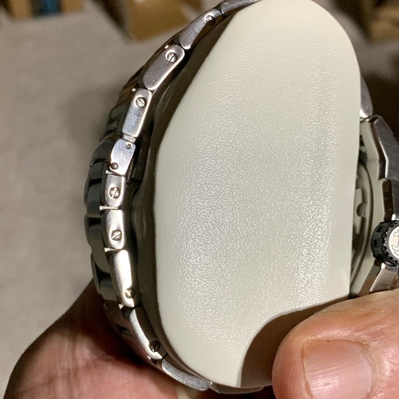 Armand Nicolet JS9 Automatic Diver Watch Stainless - Picture 8 of 12